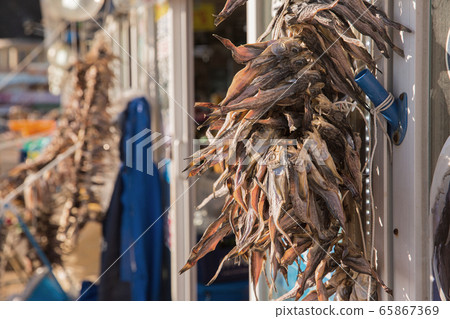 fishing village landscape. fresh fish market at the port in Korea 021 fishing village landscape. fresh fish market at the port in Korea 021 65867369