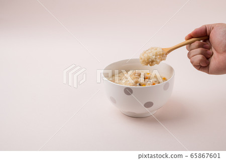 Delicious and healthy breakfast concept - cereal, Porridge and Energy bar 189 Delicious and healthy breakfast concept - cereal, Porridge and Energy bar 189 65867601