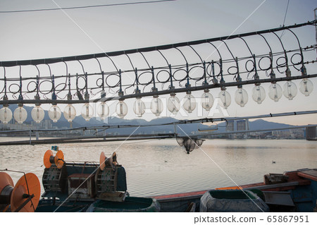 fishing village landscape. fresh fish market at the port in Korea 074 fishing village landscape. fresh fish market at the port in Korea 074 65867951