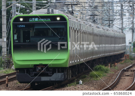 Japanese face Yamanote line Japanese face Yamanote line 65868024