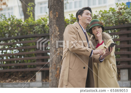 Portrait of female and male in retro fashion and vintage concept 143 Portrait of female and male in retro fashion and vintage concept 143 65869053