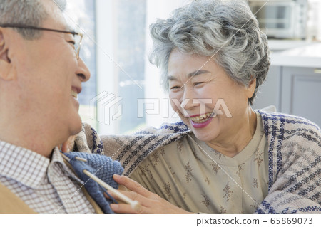 Happy senior life concept. Healthy activities in daily life of senior couple 170 65869073
