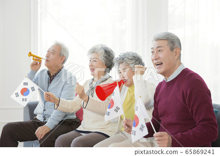 Happy senior life concept. Healthy activities in daily life of senior couple 025 65869241