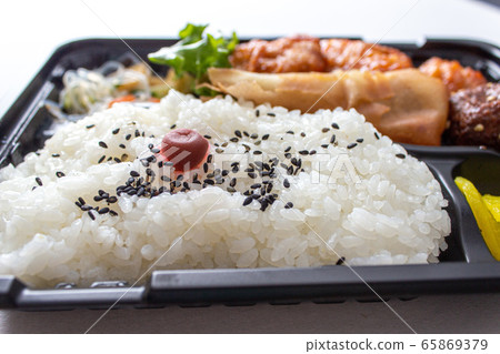 198日元的中餐 65869379