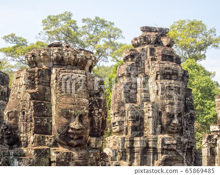 Face towers - Siem Reap 65869485