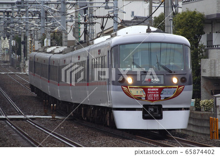 西武池袋線：秩父特快（帶退休標誌的汽車） 65874402