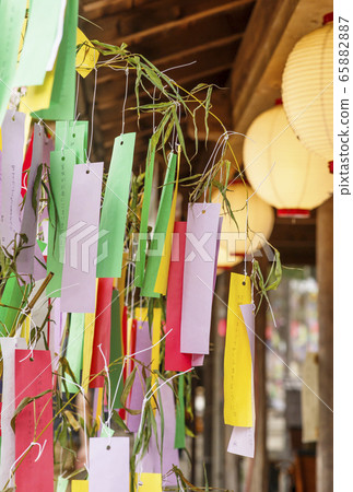 Tanabata Festival Bamboo and strip Tanabata decoration image material 65882887