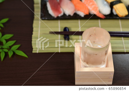 Cold Japanese sake in summer Cold Japanese sake in summer 65890854