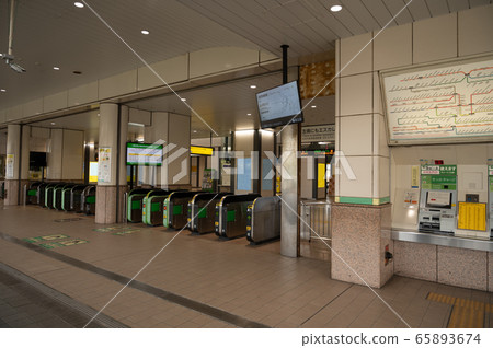 Maihama Station South Exit 65893674