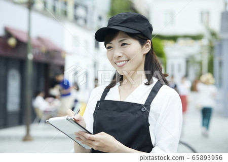 Cafe terrace terrace seat restaurant young woman Cafe terrace terrace seat restaurant young woman 65893956