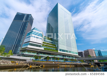 日本的橫濱市容我希望看到橫濱市新市政廳等。 65894566