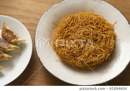 上鍋前炒麵 65894684