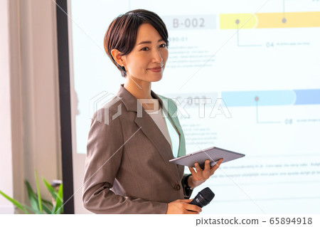 報告 提案 簡報 65894918
