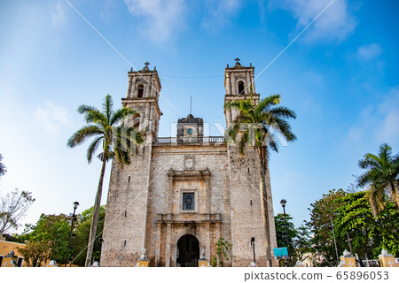 Mexico Valladolid Church of Zocalo San Servacio Church 65896053