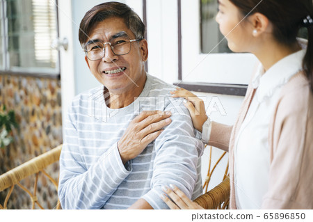 Get better after physiotherapy. Get better after physiotherapy. 65896850