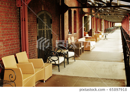 Red Brick Warehouse Cafe 65897918