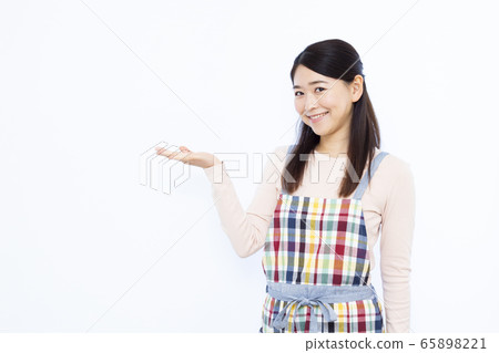 30s Housewife 30s Housewife 65898221