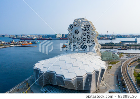 高雄港城市景觀Kaohsiung, Taiwan, Kaohsiung Port, Cityscap 高雄港城市景觀Kaohsiung, Taiwan, Kaohsiung Port, Cityscap 65899150