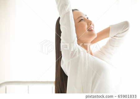 Female Lifestyle 65901833