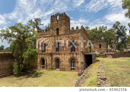 Fasil Ghebbi, royal castle in Gondar, Ethipia 65902556