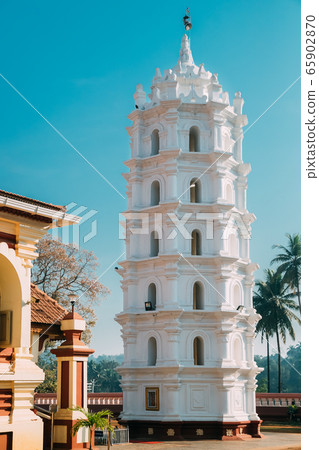 Kavlem, Phonda, Goa, India. Shree Shantadurga Mandir, Kavlem Temple. Famous Landmark And Popular Destination. White Lamp Tower. Shantadurga Devi 65902870