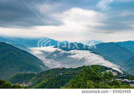 Taiwan Cingjing Hehuan Mountain Landscape 65903480