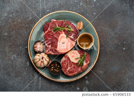 Ingredients for cooking Ossobuco Ingredients for cooking Ossobuco 65906533