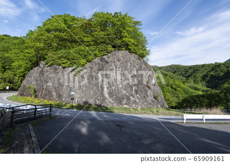 To木縣日光市黑田平天文台Irohazaka的景色 To木縣日光市黑田平天文台Irohazaka的景色 65909161