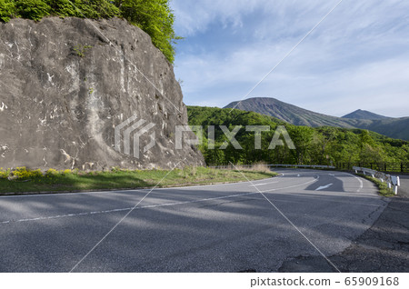 To木縣日光市黑田平天文台Irohazaka的景色 To木縣日光市黑田平天文台Irohazaka的景色 65909168