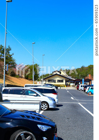 在岐阜縣的土岐市路的車站的風景 在岐阜縣的土岐市路的車站的風景 65909323