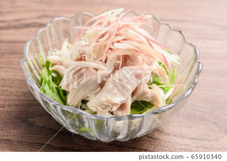 雞柳和木薯醬 65910340