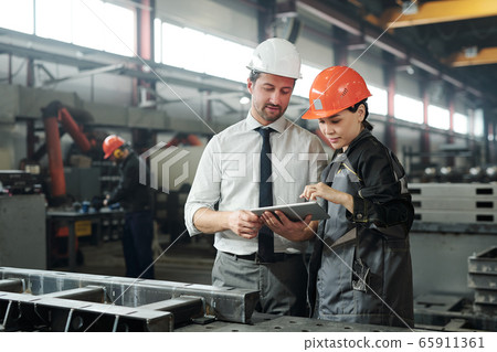 Working with engineering app 65911361