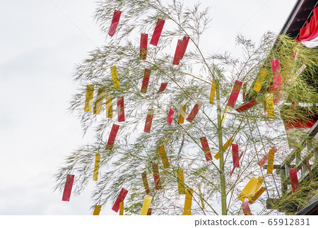 Tanabata Festival Bamboo and strip Tanabata decoration image material 65912831