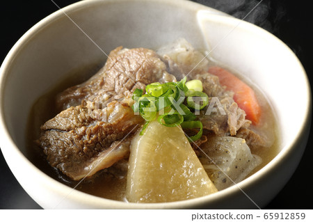 煮燉牛肉 煮燉牛肉 65912859