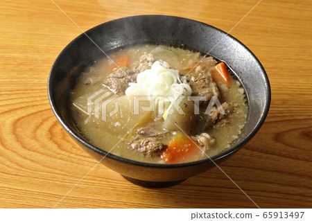 Stewed beef tendon 65913497