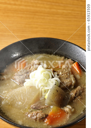 Stewed beef tendon 65913509