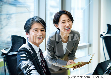 辦公室商人女企業家會議 辦公室商人女企業家會議 65916360