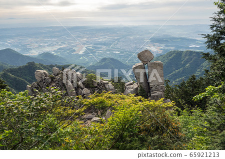 Mt. Gozaisho, Nakasendo Jizoiwa Mt. Gozaisho, Nakasendo Jizoiwa 65921213