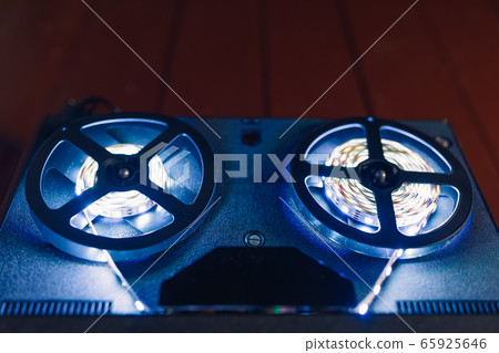 reel to reel audio tape recorder with blue led reel to reel audio tape recorder with blue led 65925646