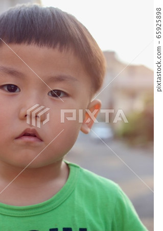 3歲男孩 3歲男孩 65925898