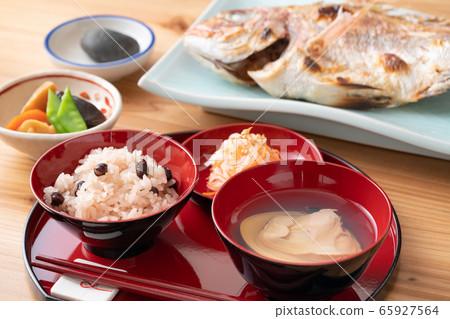 這頓飯的飯 65927564