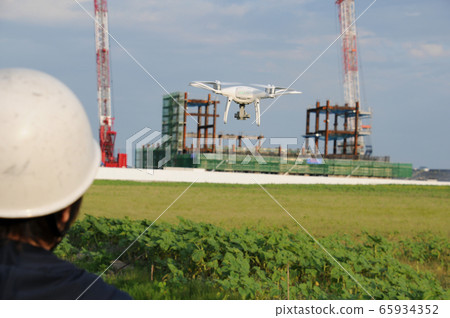 無人機航拍和檢查 65934352