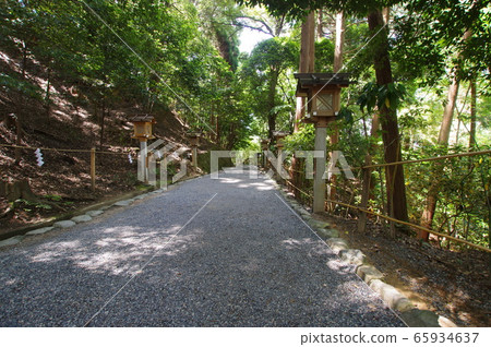 A shrine A shrine 65934637