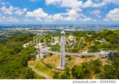 臺灣高雄崗山之眼吊橋The Eye of Gangshan, Kaohsiung, Taiwan 臺灣高雄崗山之眼吊橋The Eye of Gangshan, Kaohsiung, Taiwan 65934982