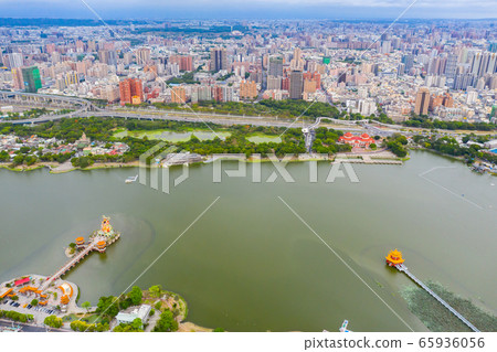 臺灣高雄左營蓮池潭 Asia Taiwan Kaohsiung Lake 臺灣高雄左營蓮池潭 Asia Taiwan Kaohsiung Lake 65936056