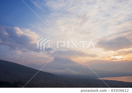 Evening view of Mikuni Pass Evening view of Mikuni Pass 65936612