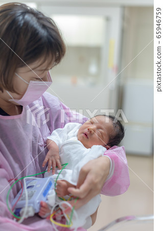 Newborn and mother newborn Newborn and mother newborn 65946759