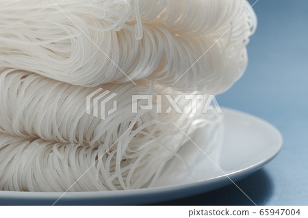 Preserving noodles Preserving noodles 65947004
