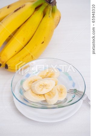 香蕉水果形象 65948310