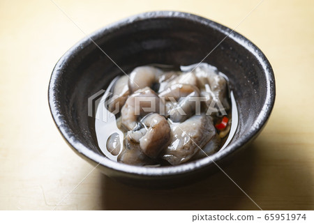 Egg vinegar 65951974